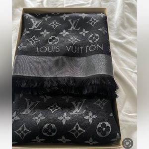 Louis Vuitton Black and Silver Scarf